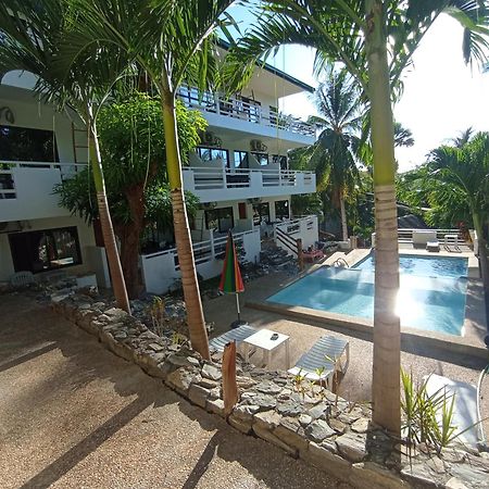 Jalyn'S Resort Sabang Puerto Galera Exteriör bild