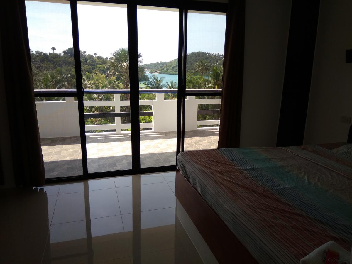Jalyn'S Resort Sabang Puerto Galera Exteriör bild