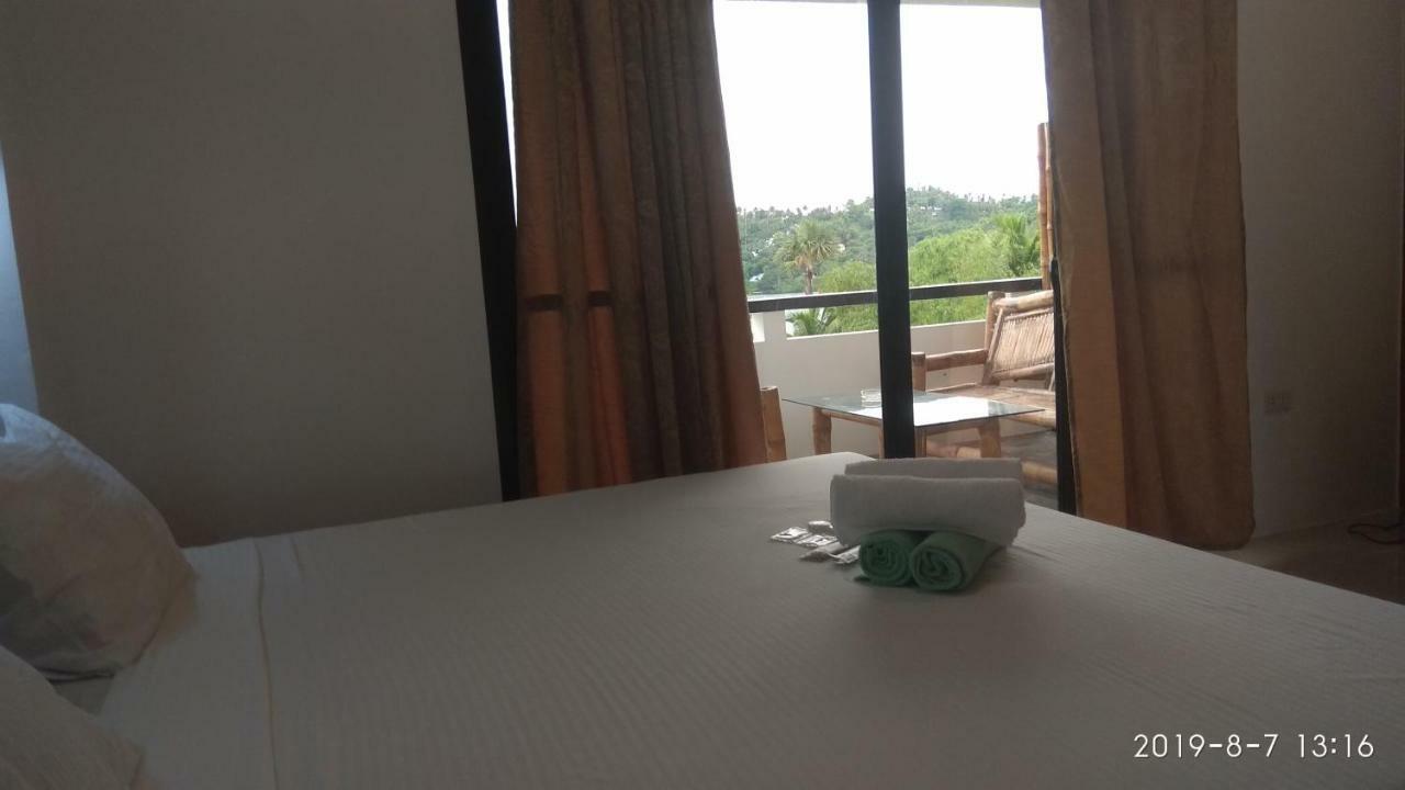 Jalyn'S Resort Sabang Puerto Galera Exteriör bild